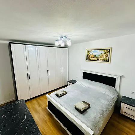 Lit Apartment Tirana